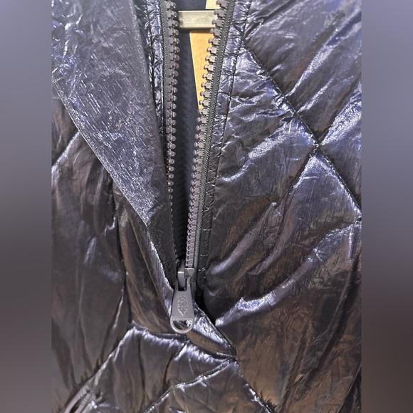 Free People Movement Polar Ice Puffer pullover jacket in metallic blue - Picture 6 of 10